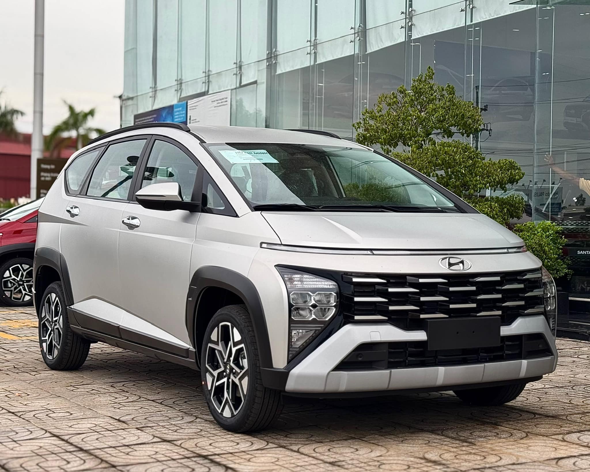 Ngoại thất Hyundai Stargazer X