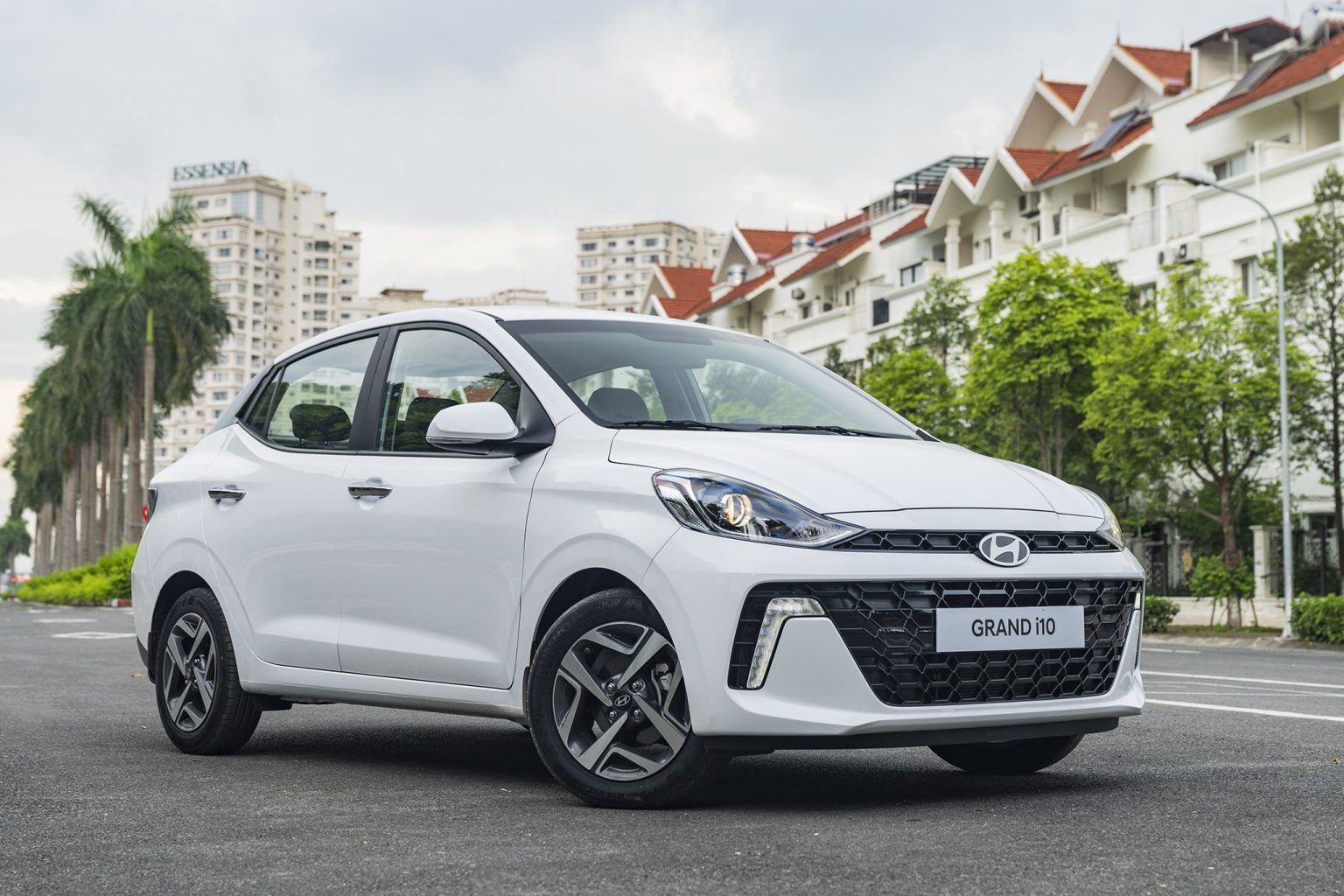 New Grand i10 Sedan 4 1536x1024 1