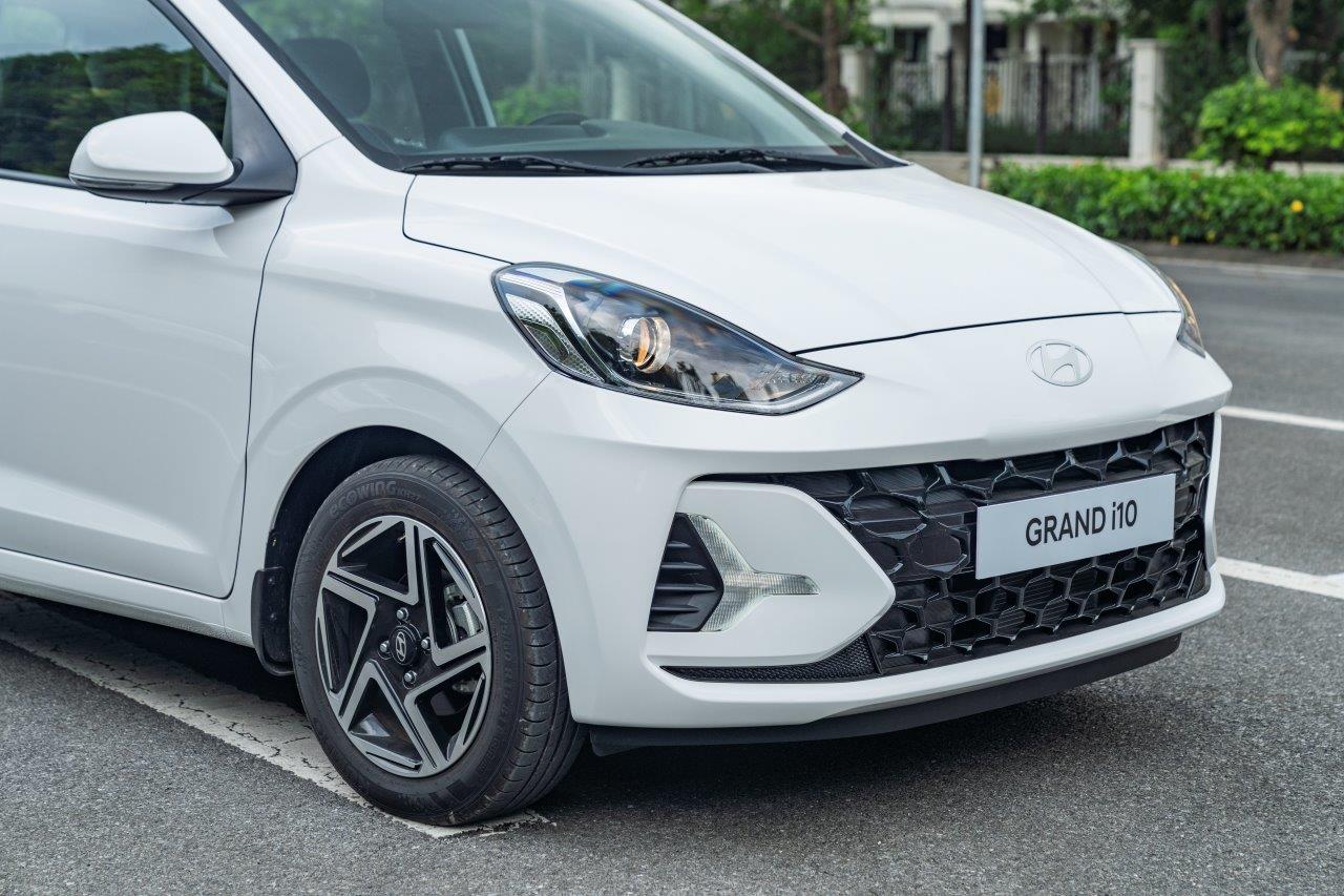 Hyundai Grand i10 Hatchback: Đánh Giá Toàn Diện và Chi Tiết A-Z 3 Ngoại thất Grand i10 Hatchback